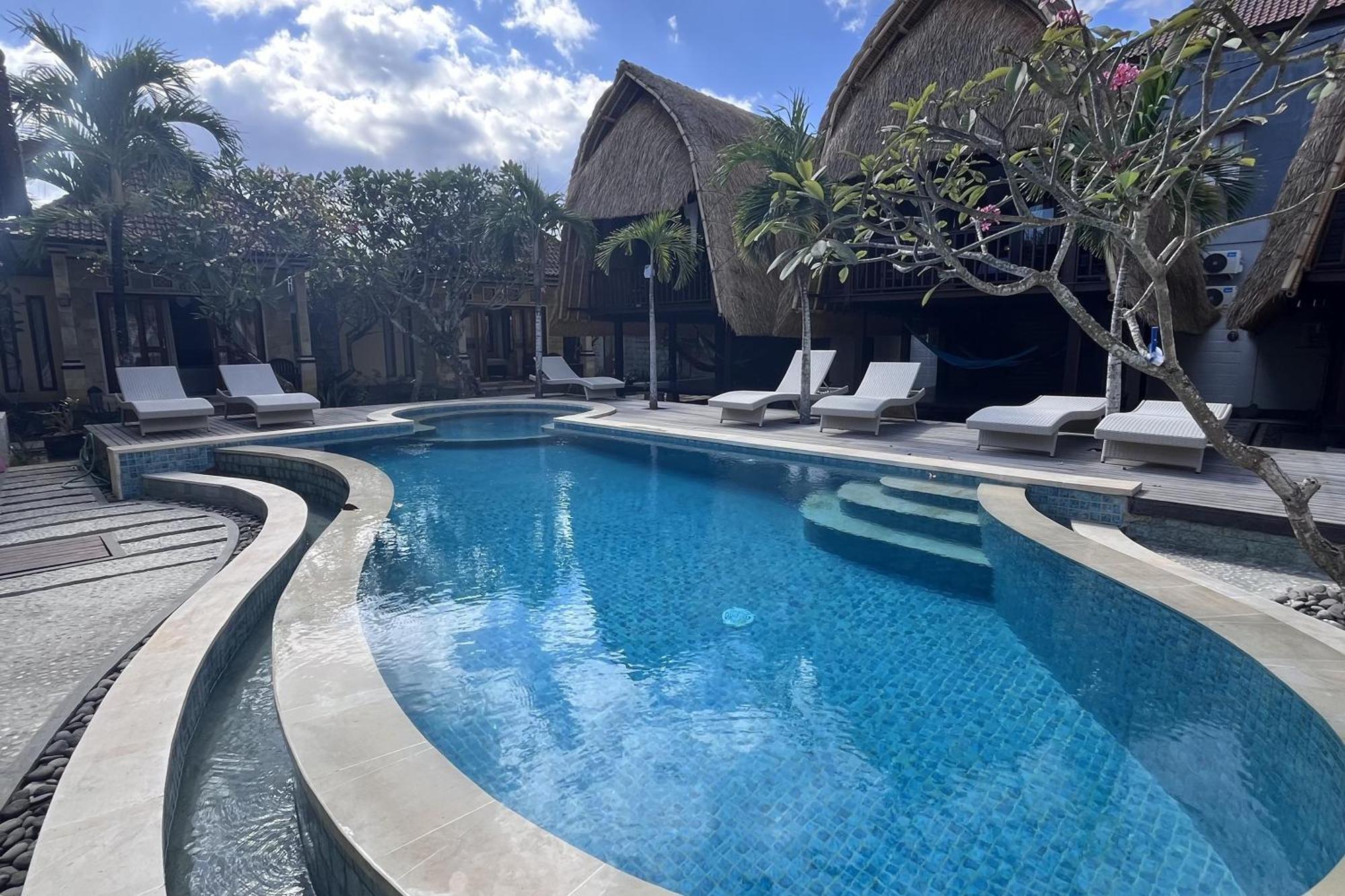 Hotel Rama Garden Lembongan Exterior foto